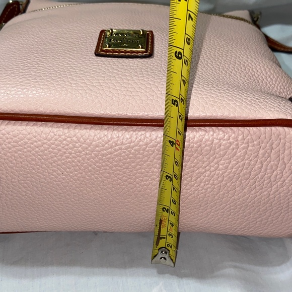 Like new Dooney & Bourke Pebble Grain Crossbody Bag blush - Picture 14 of 15